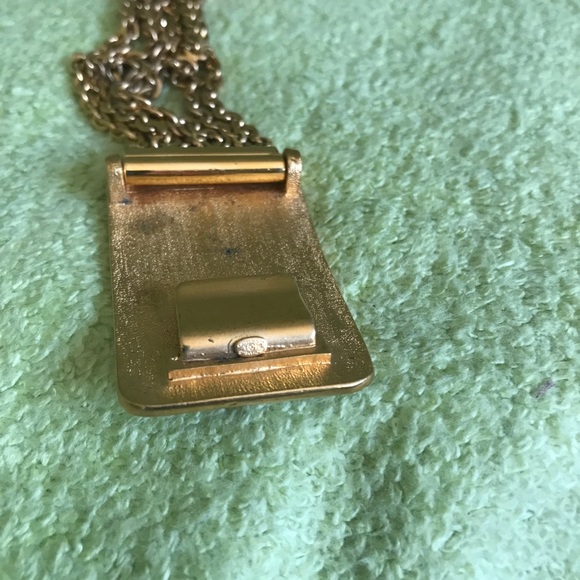 Chanel Authentic Logo  Chain Plate Belt. - Picture 12 of 13